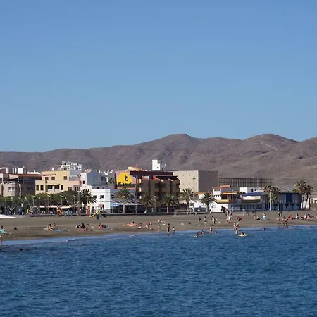 アパート Junto La Playa グラン・タラハル